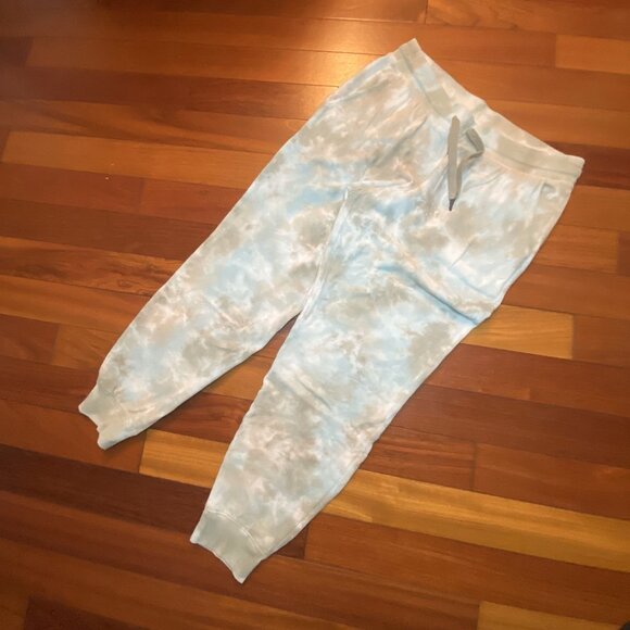 Old Navy Tie Dye Joggers size Medium - Picture 1 of 6
